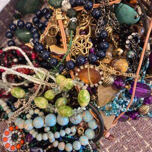 4 lbs stone and glass lot of costume jewelry wearable